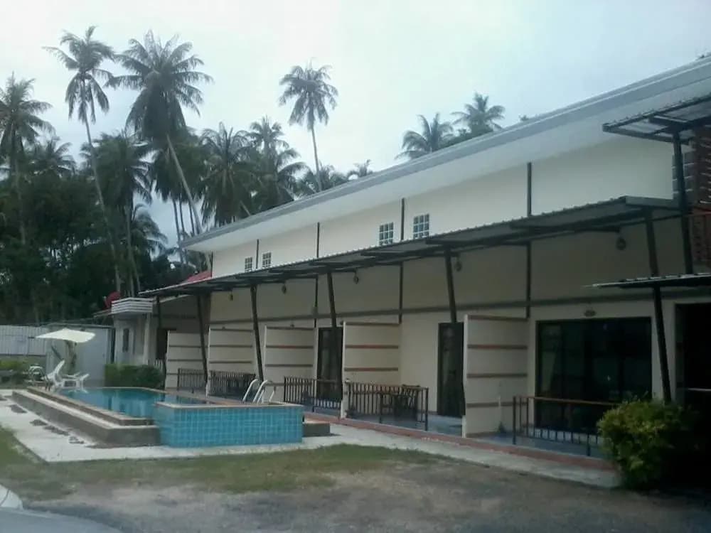 Laemsor Modern House - main photo
