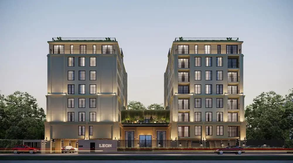 Leon Lasalle Hotel & Residences - photo 1