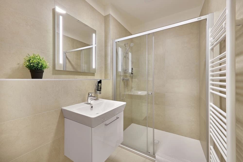 DownTown Suites Rubesova - photo 9