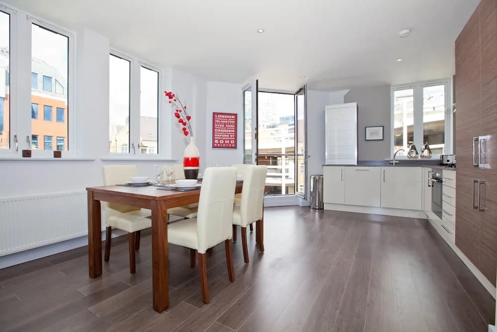 One Whites Row - photo 5