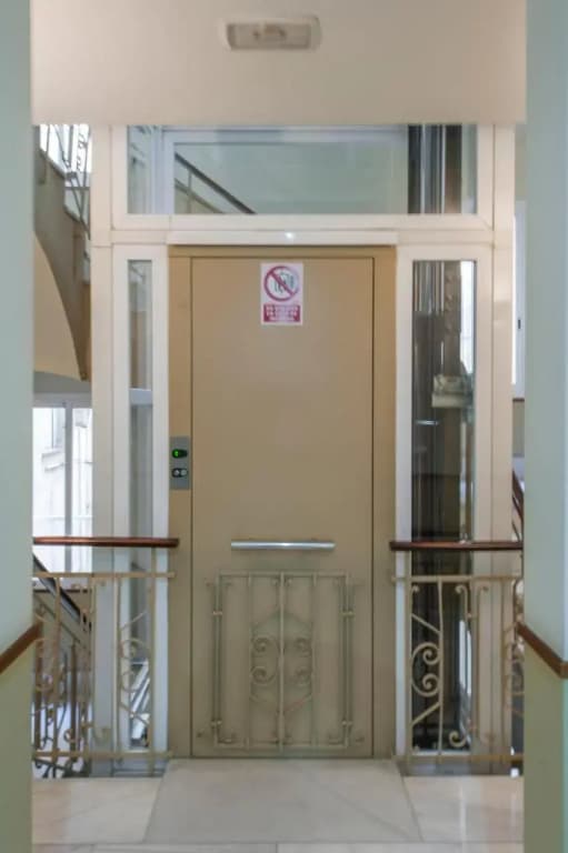 Atocha VI in Madrid with 2 bedrooms and 1 bathrooms - photo 11