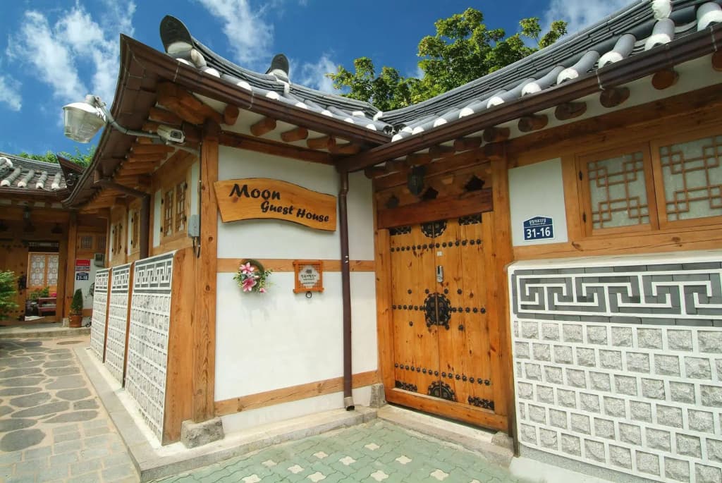 Moon Hanok Guesthouse - photo 1