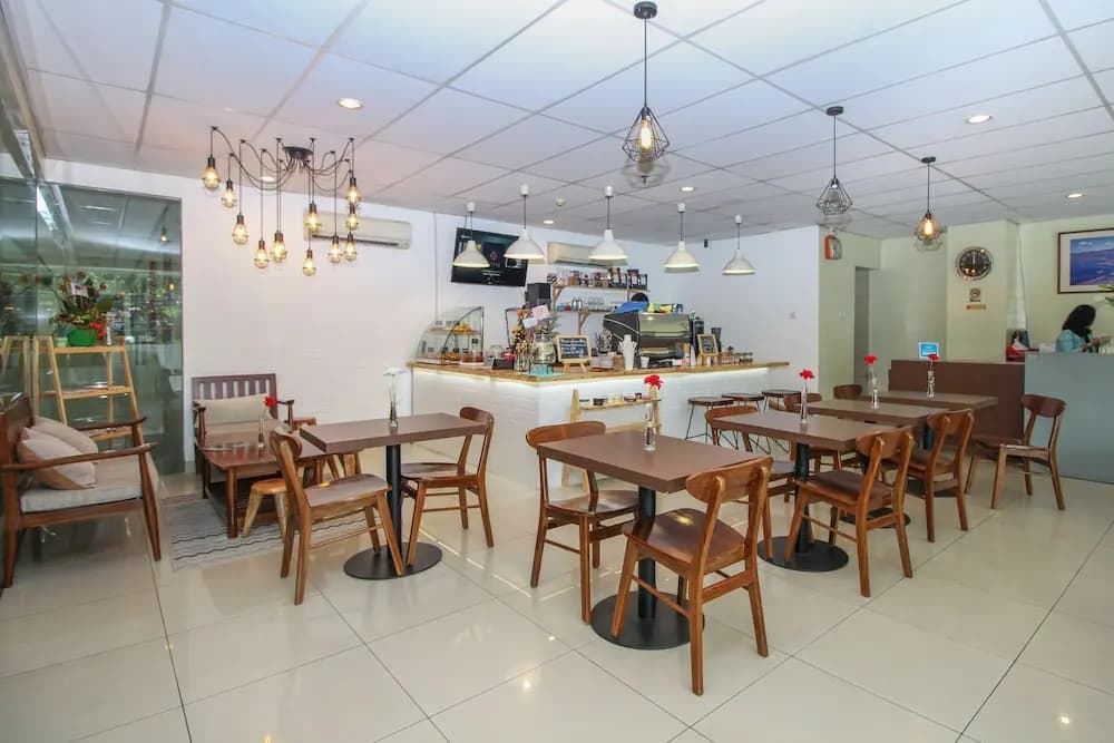 Airy Kuningan Karet Pedurenan 41 Jakarta - photo 24