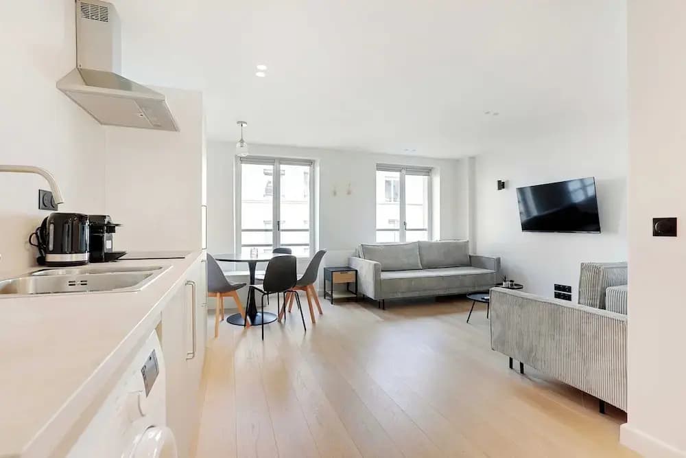 Cosy Apartment in Sentier - photo 12