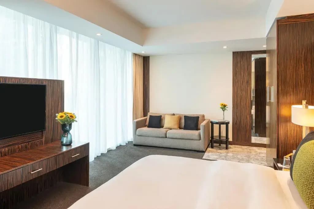 Voco Bonnington Jumeirah Lakes Towers - photo 2