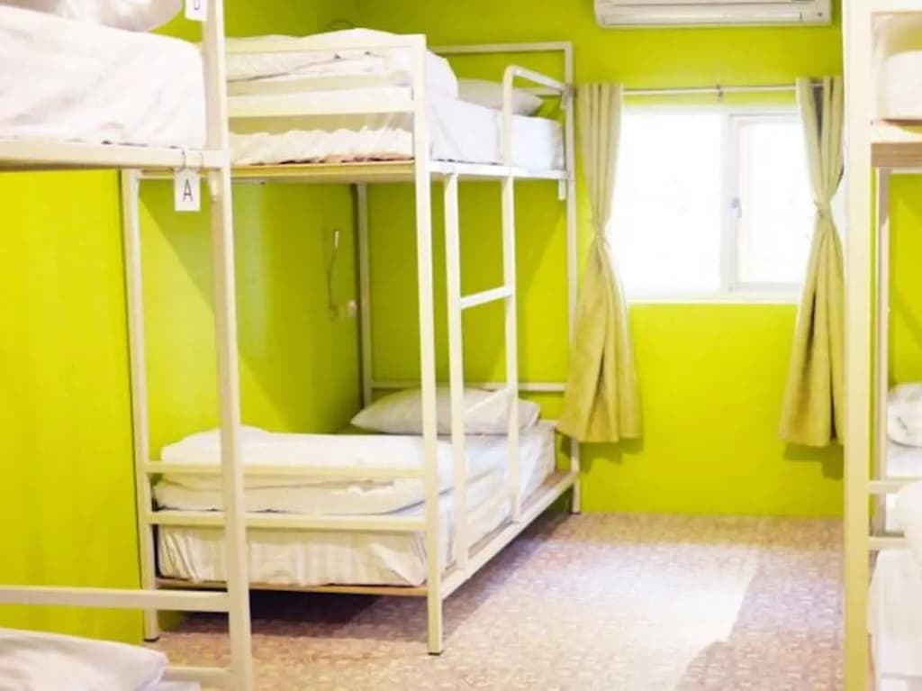 AK Hostel - photo 4