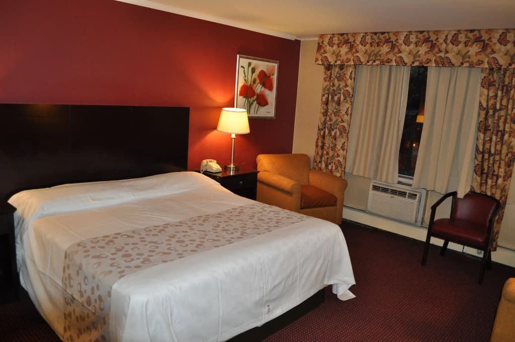 Par Central Motor Inn - photo 5