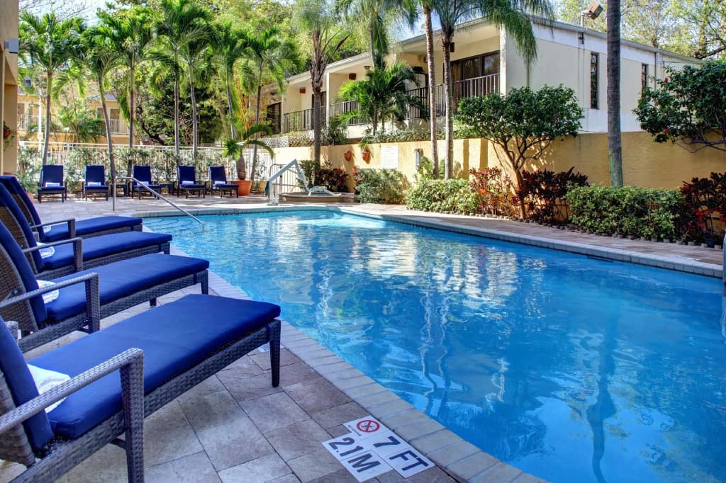 Hampton Inn Miami-Coconut Grove/Coral Gables - photo 20