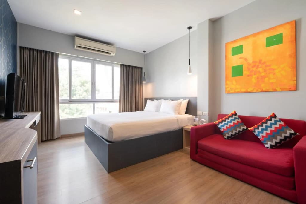 iCheck inn Gems Center Silom - photo 3