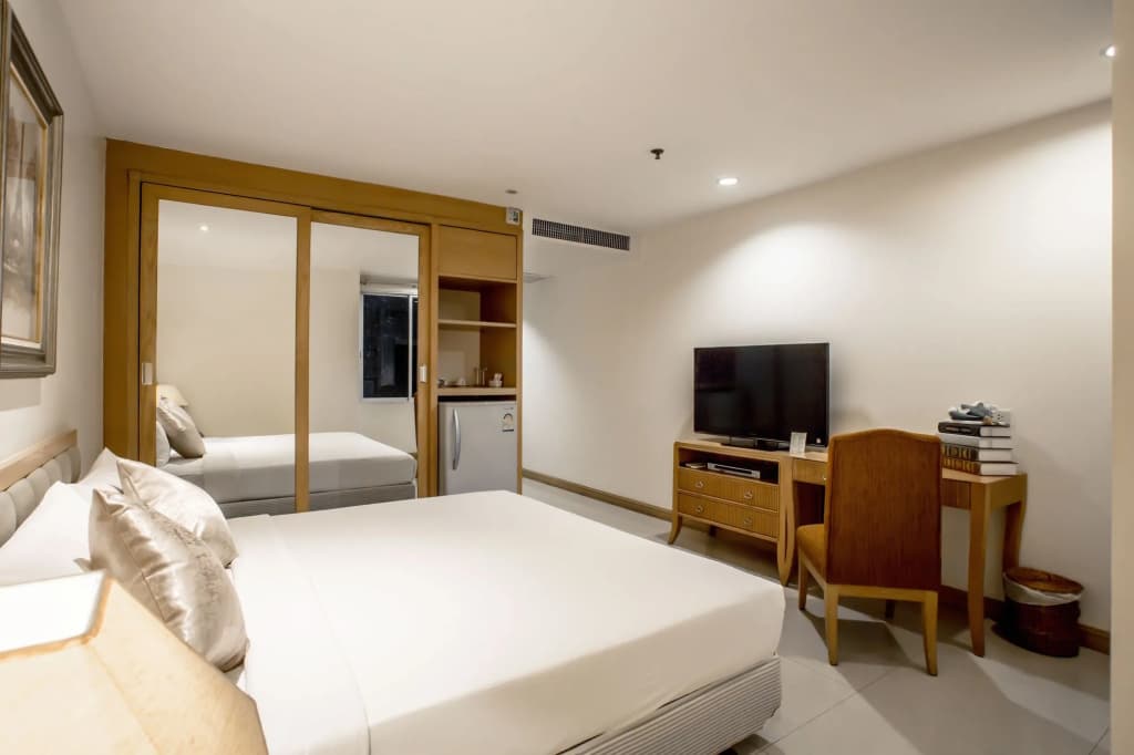 Hope Land Hotel Sukhumvit 24 - photo 7
