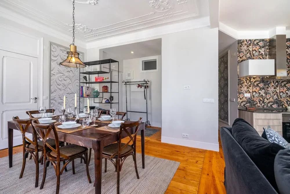 Luxurious Art Deco 3 Br - photo 2