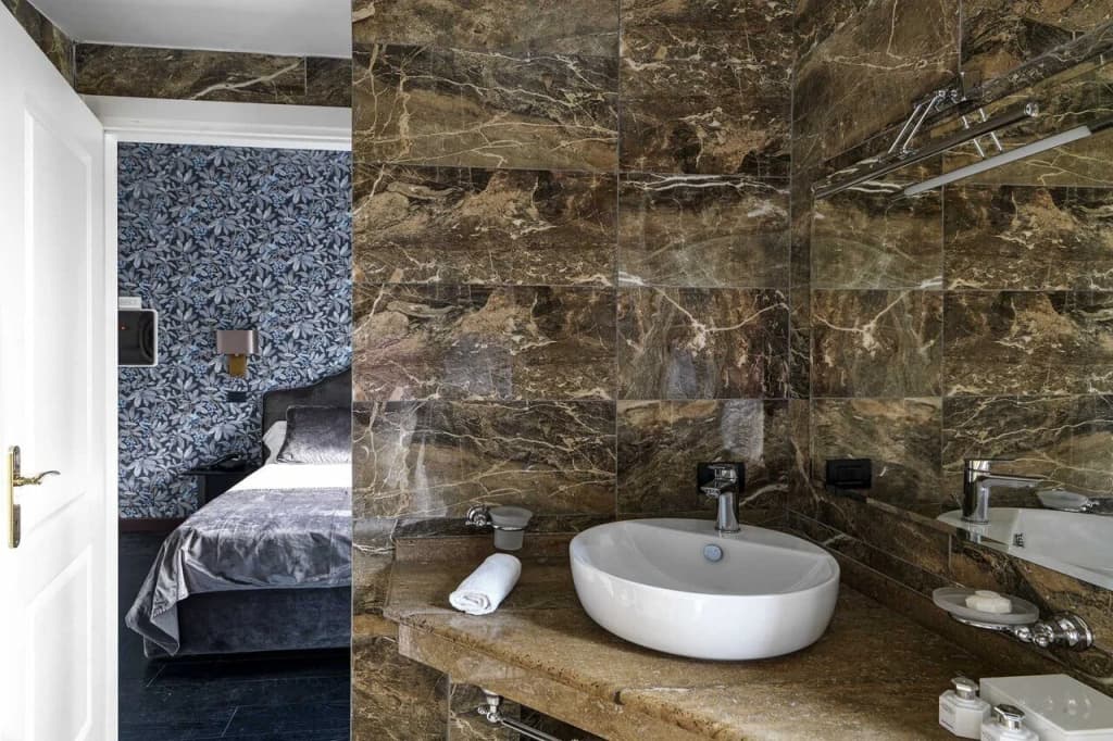 Via Veneto Suites - photo 17
