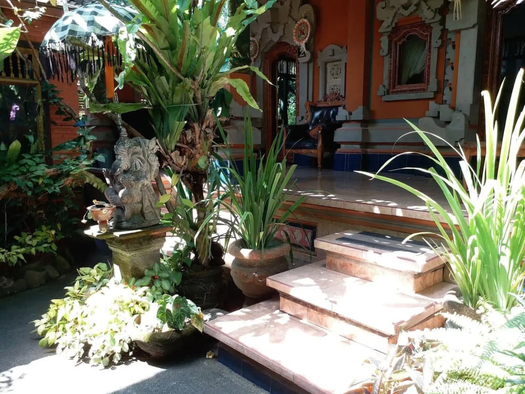Praety Home Stay - photo 14