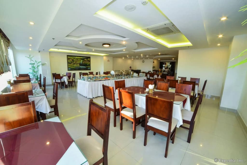 White Snow Hotel - photo 13