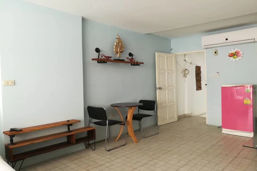 Apple Guesthouse - photo 10