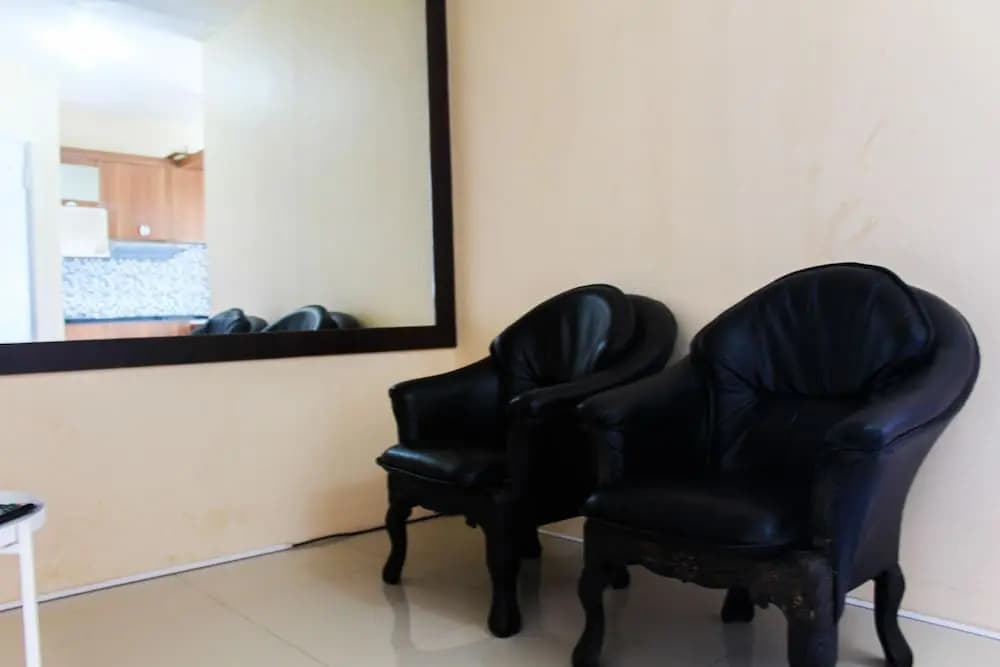 1BR City View at Green Pramuka Apartment near Mall - photo 4
