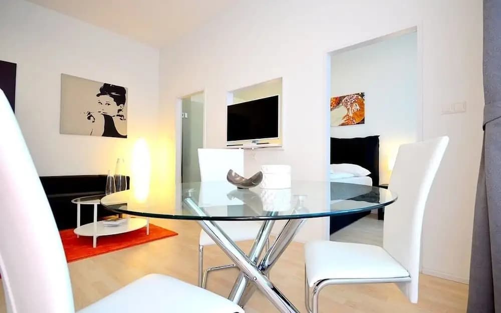 Vienna Residence Lovely Apartment with Space for 2 Close To the Subway - photo 7