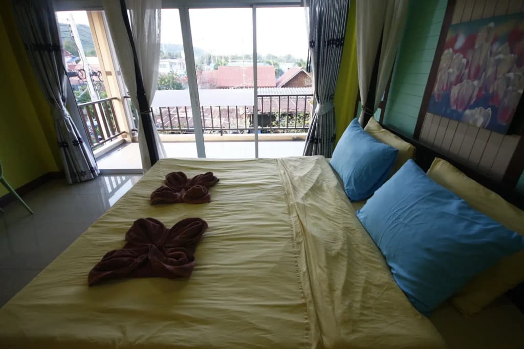 Koh Larn Sea Side Resort - photo 4
