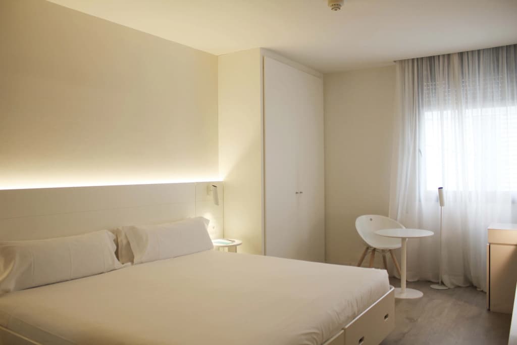 Pol & Grace Hotel - photo 29