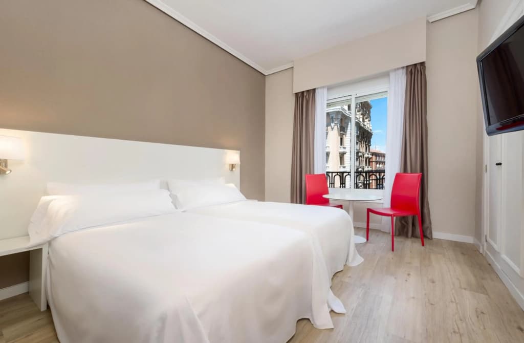 Hotel Madrid Gran Via 25 Affiliated by Meliá - photo 36