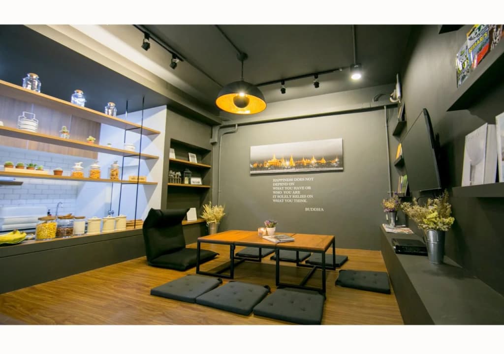 Lamurr Sukhumvit 41 - Hostel - photo 17