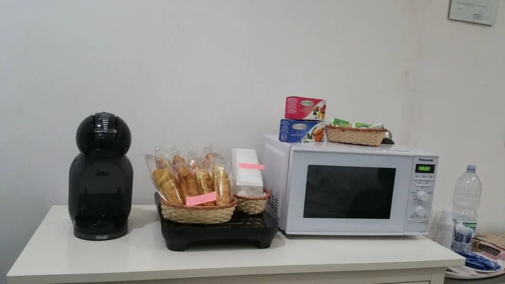 Girasole Guesthouse & Breakfast - photo 23