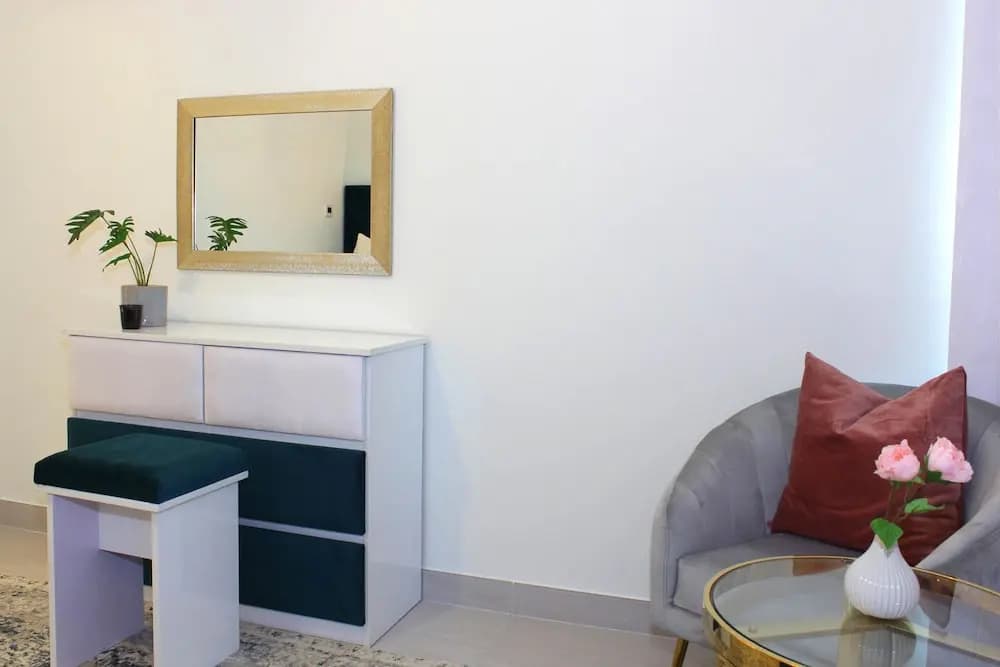 Luxury StayCation - Tranquil Retreat With Beautiful Park Views - main photo