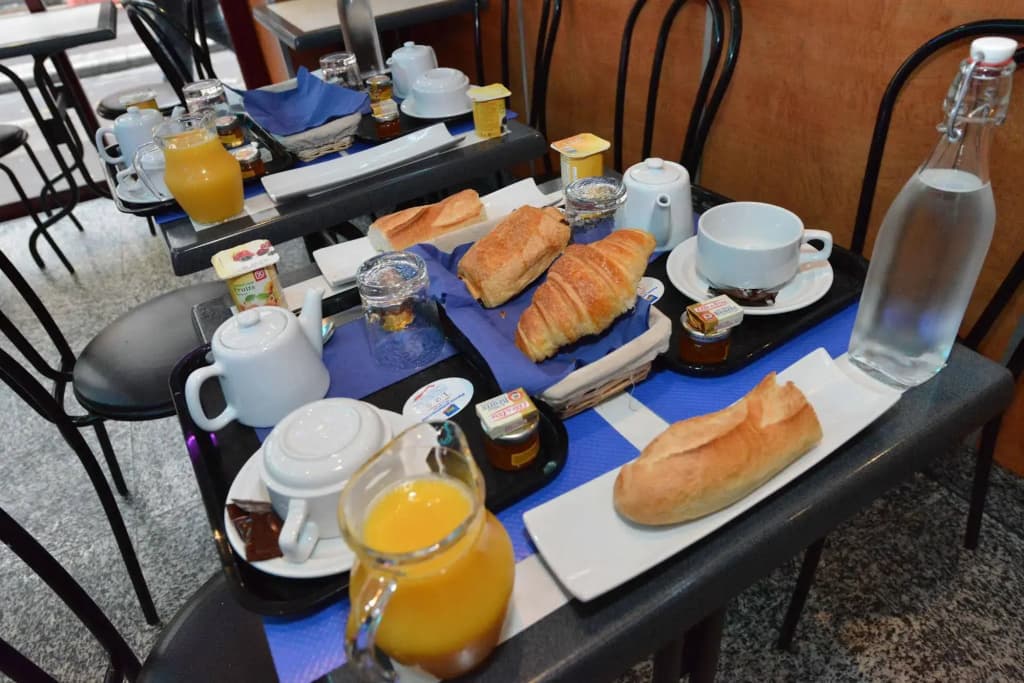 Hotel De La Poste - photo 10