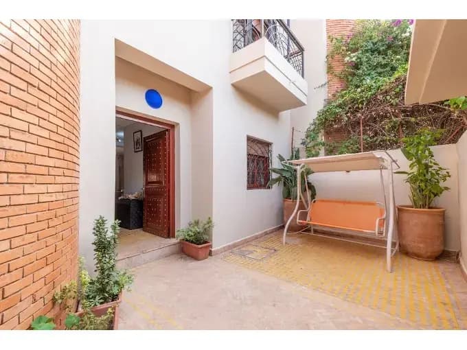 Private Villa In Center - photo 17