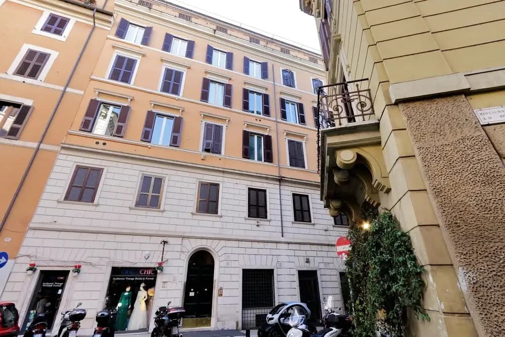 Three bedrooms Spagna Apartment - photo 27