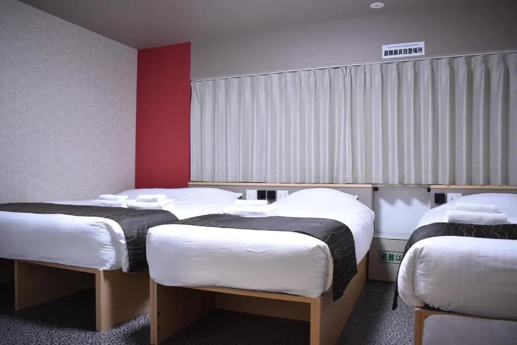 Shinsaibashi House - photo 2