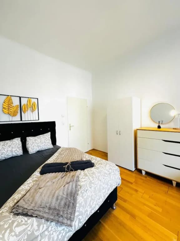 Cozy 2BR for 5 Near Schönbrunn - photo 5