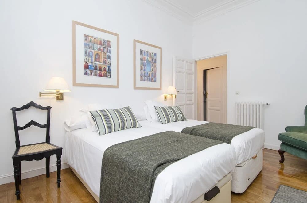 Friendly Rentals Paseo Del Prado Ii - photo 4