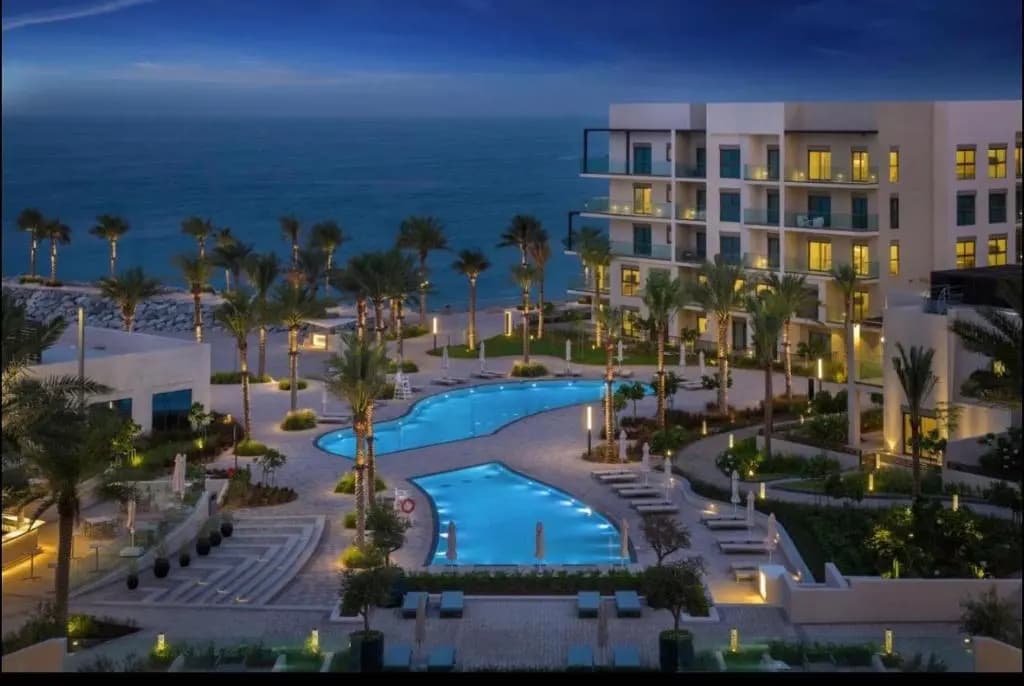 Three-Bedroom Apartment - at address residences - photo 8