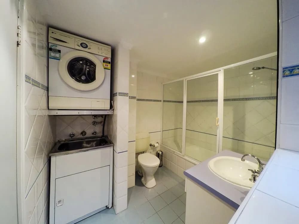 Pittwater Apartments - photo 10