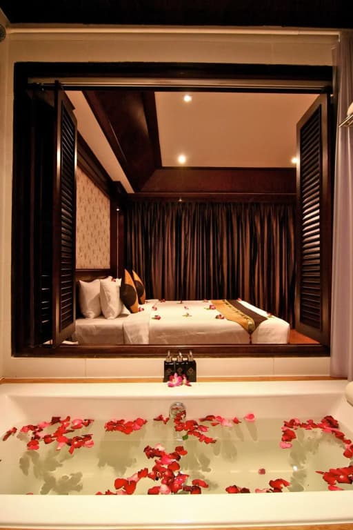 Rayaburi Beach Club - photo 19