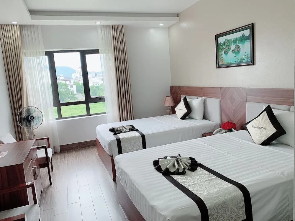 Ha Long New Day 2 - photo 4