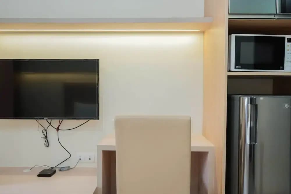Comfy Studio Apartment at Menteng Park - photo 3