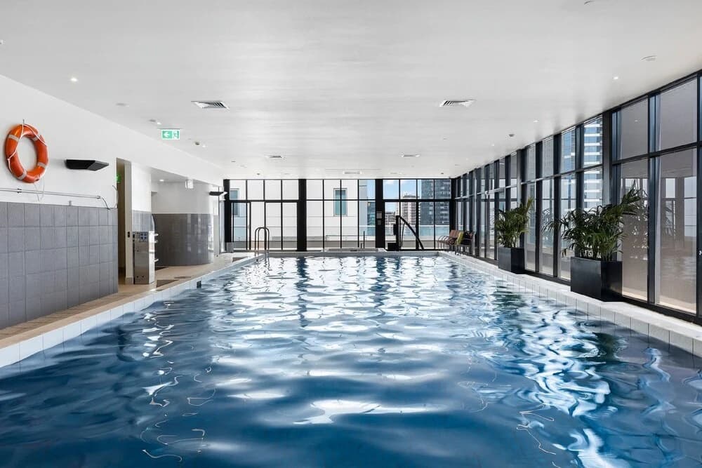 Southbank Apartments- Gallery Towers - photo 1