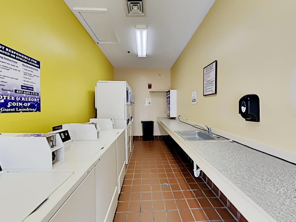 2 Room Celebration Disney Poolside Spa-golf Condo - photo 15
