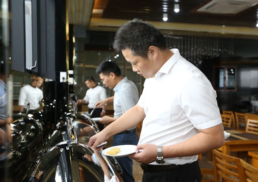 Au Viet Hotel - photo 16