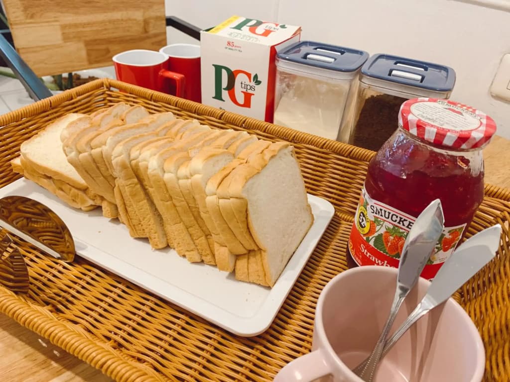 Pillow & Bread - photo 10