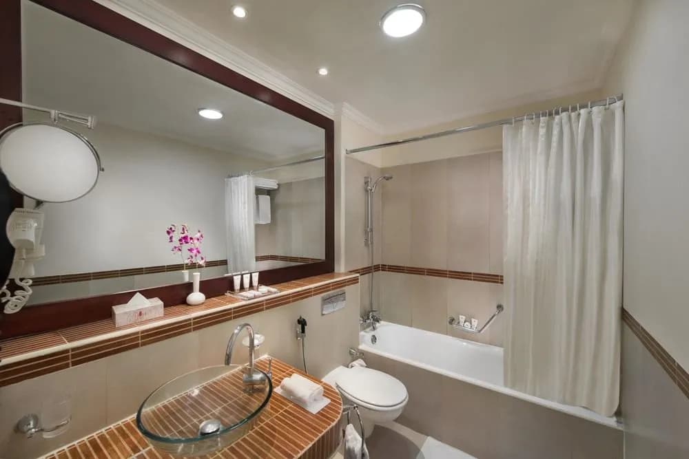 Savoy Crest Hotel Apartments - photo 22