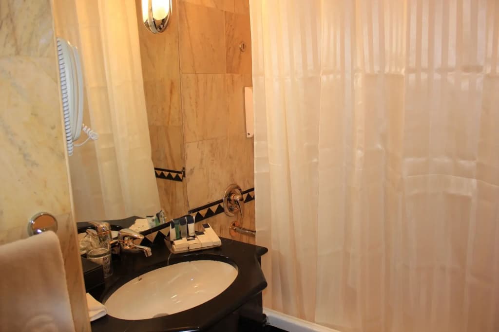 Sea View Hotel - photo 12
