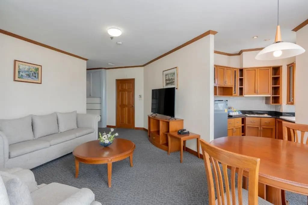 Grand Diamond Suites Hotel - photo 50