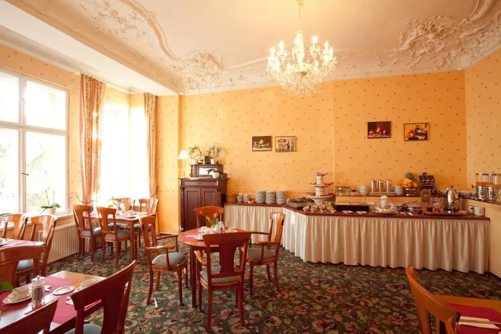Safestay Berlin Kurfurstendamm - photo 17