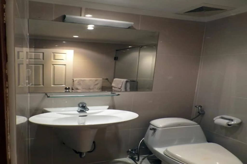 Westbury Residence - photo 7