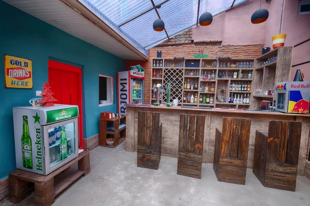 Euphoria Inn - photo 19