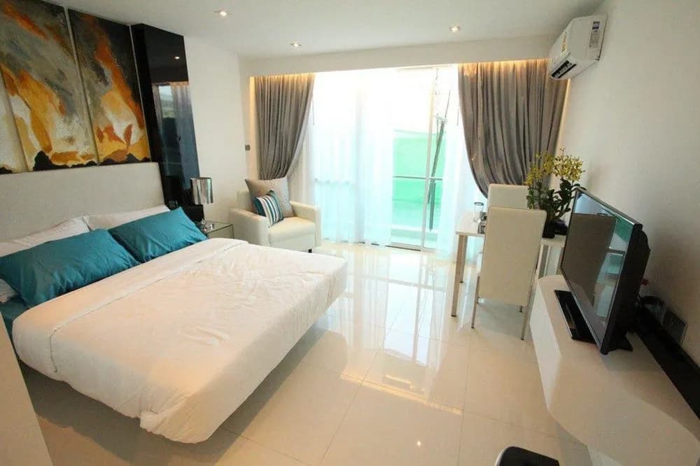 City Center Residence by Pattaya Sunny Rentals - photo 4