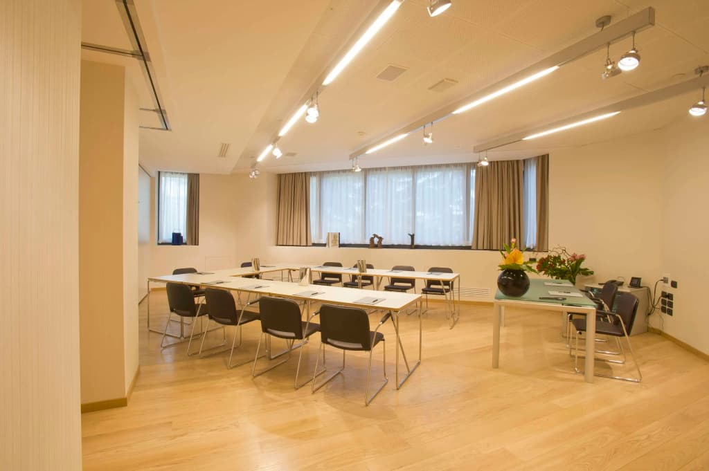 Best Western Plus The Hub Hotel - photo 20